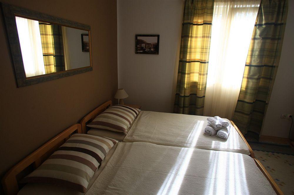 Pansion Rose Hotel Mostar Bagian luar foto