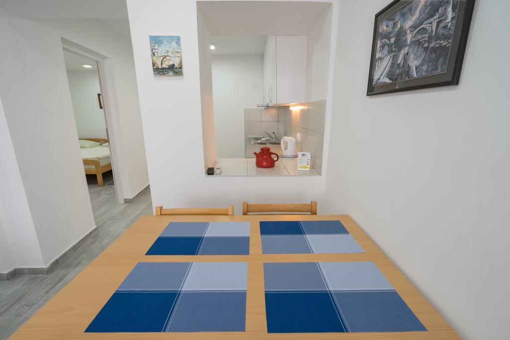 Pansion Rose Hotel Mostar Bagian luar foto