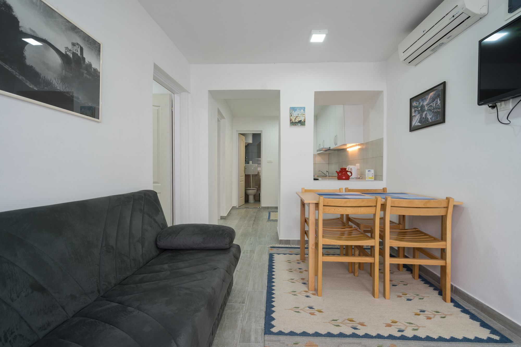 Pansion Rose Hotel Mostar Bagian luar foto